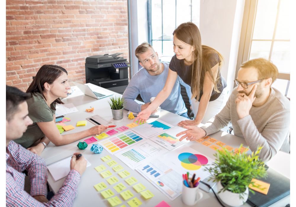 2521AC Young Creative at Office AdobeStock 238098494 RGB